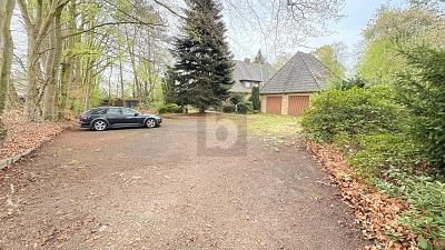 STATEMENT FÜR EXKLUSIVES WOHNEN IM PARK – 1776526111_d2395b.jpg