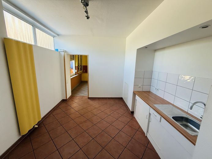 Ufficio, magazzino e aree esterne a Dortmund-Mengede – combinabili in modo flessibile – Foto 5