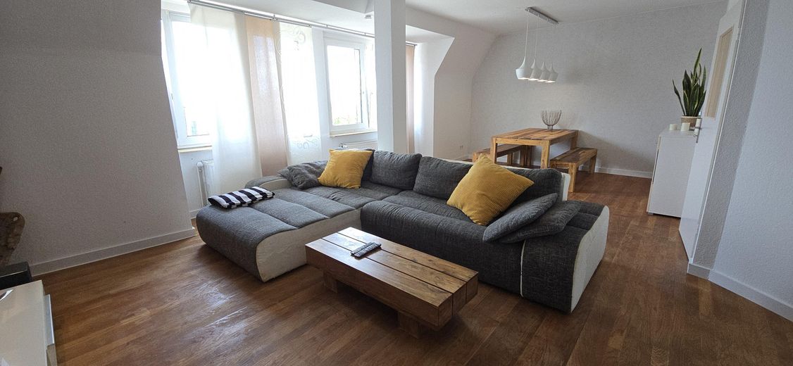 Große Schlafcouch