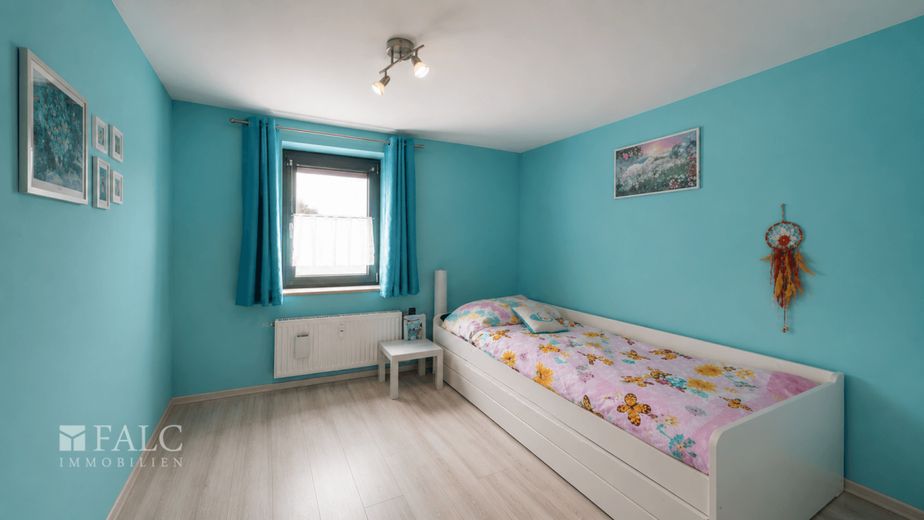 Provisionsfrei: Wohn- und Geschäftsensemble mit stabilem Ertragspotenzial – Kinderzimmer 1.OG