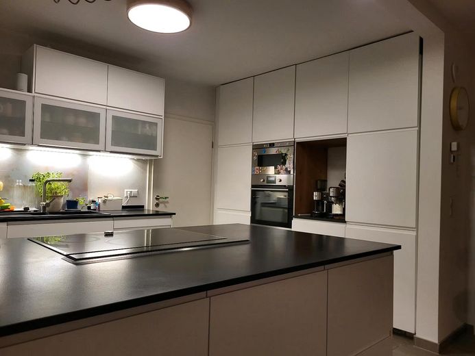 Casa unifamiliar independiente con apartamento independiente – Küche
