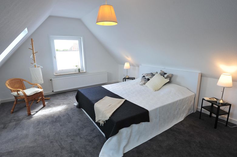 Schlafzimmer im OG 