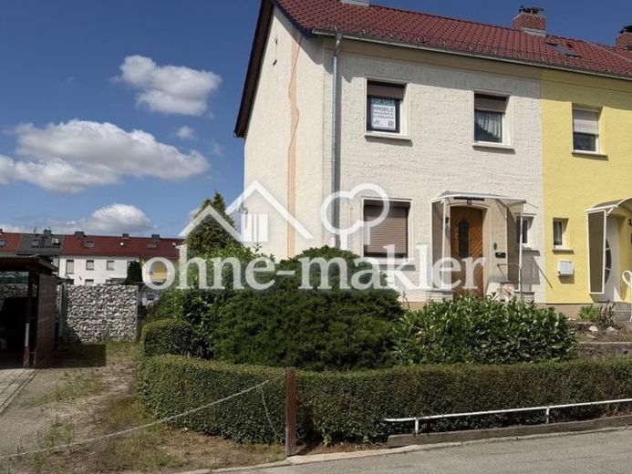 Reihenendhaus, unterkellert mit Nebengelass und Garten – फोटो 1