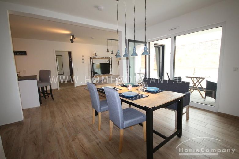 Neubau-Modern und stylisch eingerichtete Neubauwohnung – 7d709b8559fca0a462bd1661e198f1d544e342e9.jpg