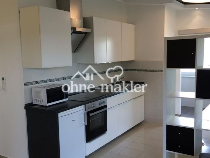 1 Raum-Wohnung möbliert mit Klima – Photo 1