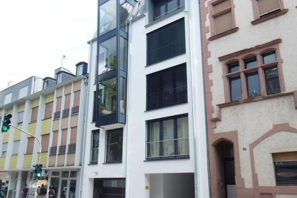 Inversión de capital: apartamento moderno en una ubicación céntrica en el centro de la ciudad, cerca de la Porta Nigra