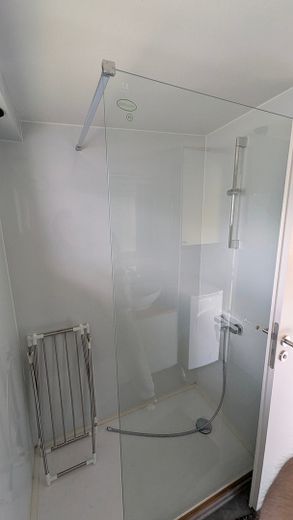 Tiny House su ruote di 18 m² con riscaldamento a infrarossi e arredamento interno - Senza terreno – Foto 14