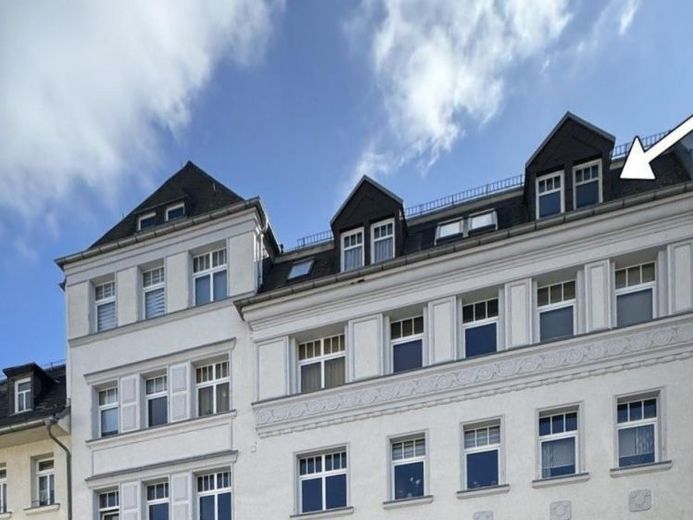 Kapitalanlage - Exklusive Dachgeschosswohnung mit Balkon, – Foto 1