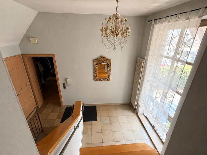 Haus mit Zukunft! Zwei separate Wohnungen - getrennte Eingänge. Attraktive Möglichkeiten! – फोटो 10