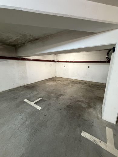 Barrierefreie 3,5-Zimmer-Wohnung in Sasel – Südwest-Balkon, Aufzug Tiefgarage, 2 TG-Plätze – Tiefgarage/zwei Parkplätze