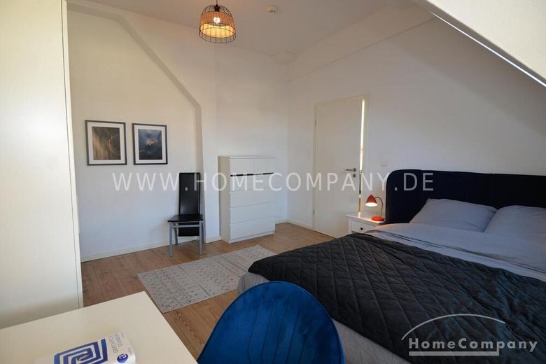 Möblierte 2-Zimmer-Dachgeschosswohnung mit Terrasse in Berlin-Neukölln*** – 91b4752b6c41a7a9f62823ff1475cd3a8505ec83.jpg