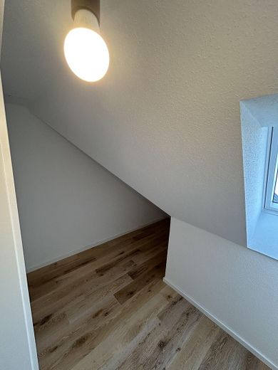 Hochwertige Wohnung mit Wärmepumpe & Einbauküche - Neubau KfW-40 Erstbezug Innenstadt Diepholz – Hauswirtschaftsraum