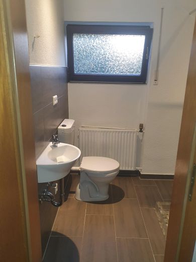 3 Zimmer Wohnung mit Terrasse. – WC/DU