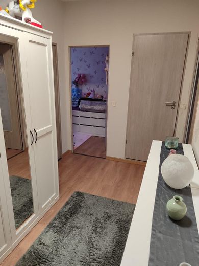 Geniş balkonlu ve yeşil manzaralı modern 3,5 odalı daire – Sömmerda’da merkezi konumda – Fotoğraf 10