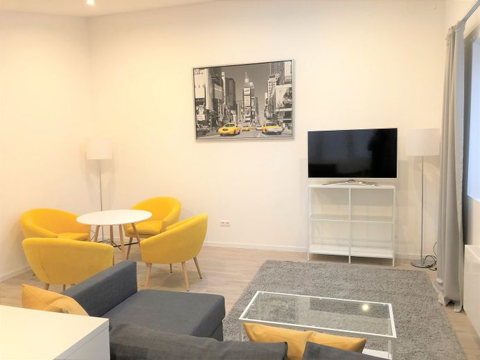 Modernes Design Loft Nähe Kurpark – Foto 4