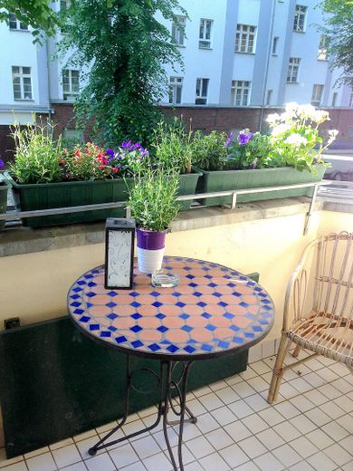 Balkon im Frühsommer