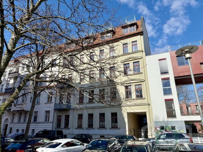 **Flexible Wohnlösung: zwei Wohnungen einzeln oder als großzügige Einheit - tw. vermietet** – Foto 1