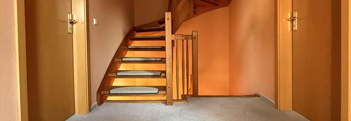 Treppe zum Spitzboden