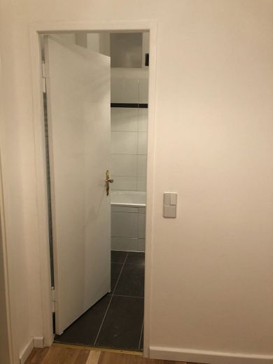 1-Zimmer-Apartment - frisch renoviert mit EBK + Elektrogeräte – Foto 6