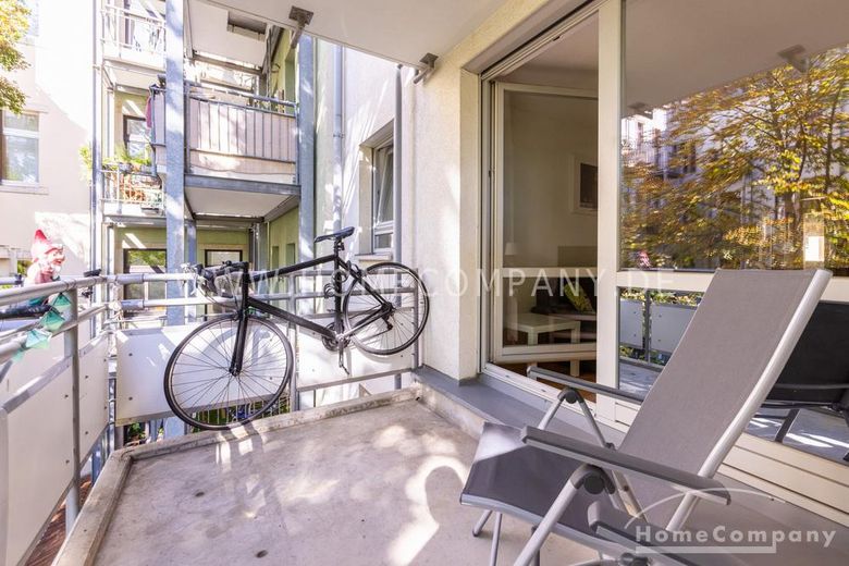 28054 HomeCompany Dresda Appartamento arredato con 2 locali e balcone nella Città Vecchia di Dresda max. 4 persone – 7e51b00bbdeb5e601596c05408388e105b3d6340.jpg