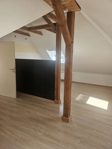 Schlafzimmer 4