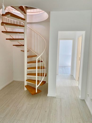 4-Zi.-Maisonette inkl. Garage in Frankfurt – Top-Rendite (5,5 %) oder Eigenbedarf möglich! – Foto 5