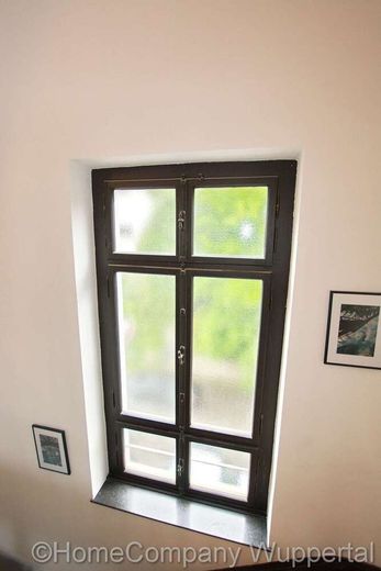 Fascino squisito di un edificio storico! Elegante appartamento nel quartiere Briller con DSL e posto a sedere in giardino – c1966fd0fd827811aee43ed03371a0d52a7e7b95.jpg