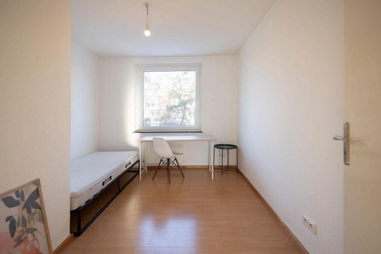 Zimmer (14 qm)