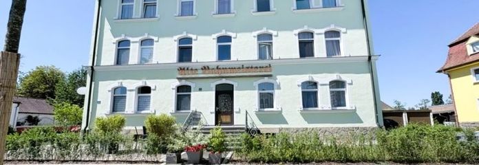 MFH mit 13 Apartments + 3 Wohnungen | Sollrendite 8,9 % | Faktor 11,2 | PV-Anlage in Wiesau