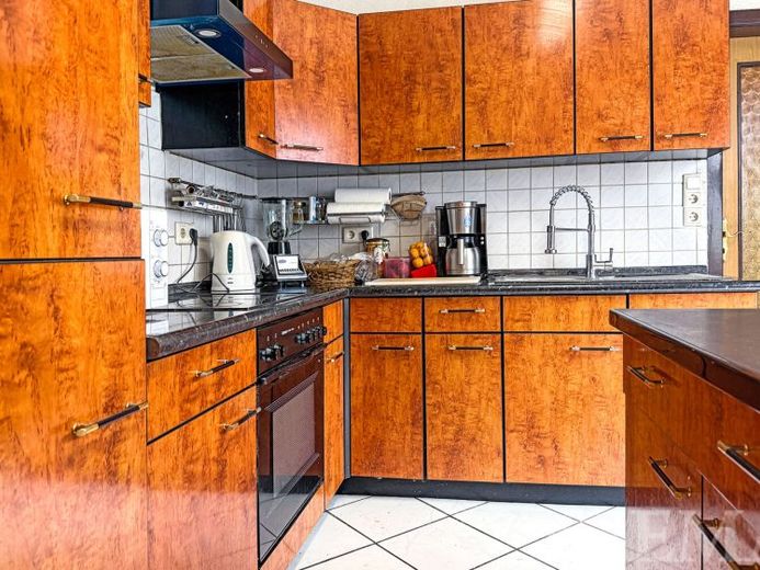 Haus mit viel Ausbaupotenzial am Ende einer Sackgasse – Foto 1