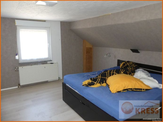 Mach mich fertig! Wohnhaus am Orstrand von Steinau-Neustall m. Garage, kleiner Hoffläche u. Terrasse – Bild 11