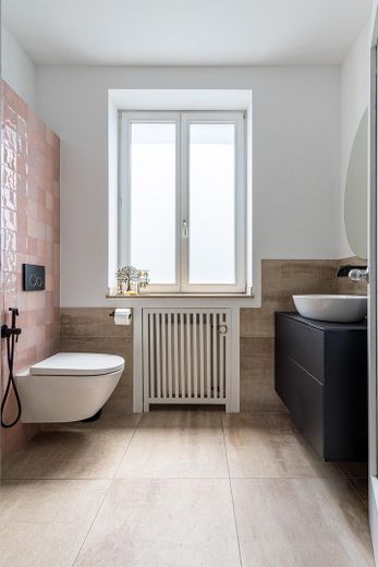 Hochwertiges Einfamilienhaus, 228 Wohnfl., 3 Etg., 5 Schlz., Terrasse, 2 Balkone, 3 Bäder & Sauna – फोटो 16