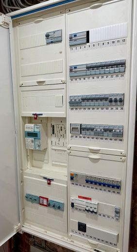 Charakter statt Standard - energetisch saniertes Wohnhaus – Foto 12