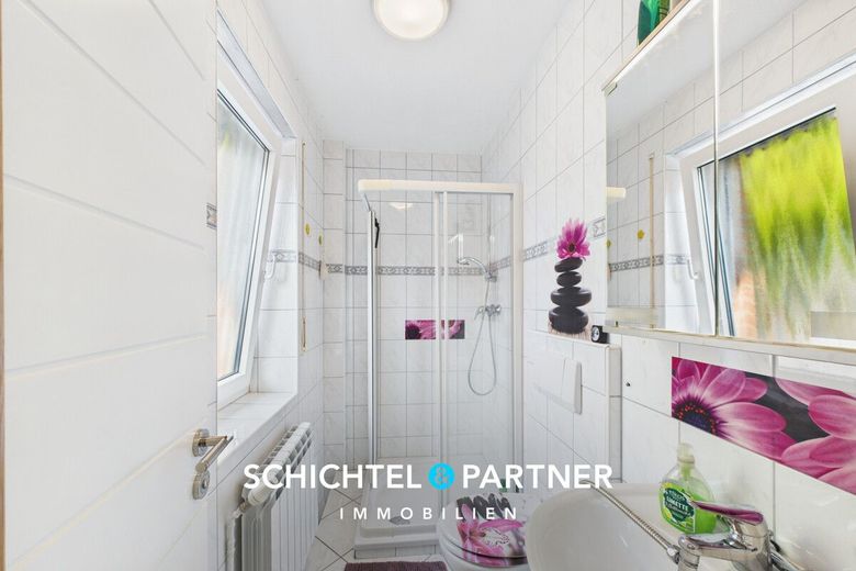 Surheide | Schickes Einfamilienhaus mit Terrasse, Garage und großem Garten – S&amp;P | Gäste WC