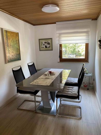 Familienfreundliche DHH mit großem Grundstück in Deizisau mit neuem iSFP – Esszimmer OG