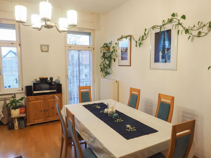 Küche Richtung Balkontür