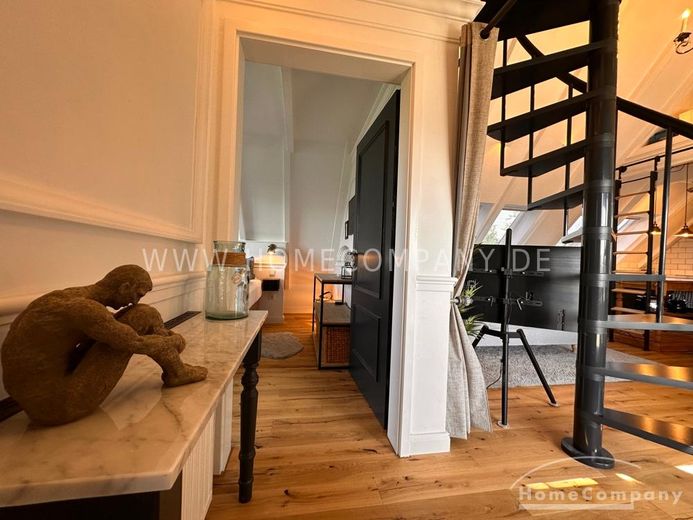 Helle und modern eingerichtete Wohnung im Loft Still mit Loggia – ff94f62195f8ced3659a199dd8c8ad9cf3770563.jpg