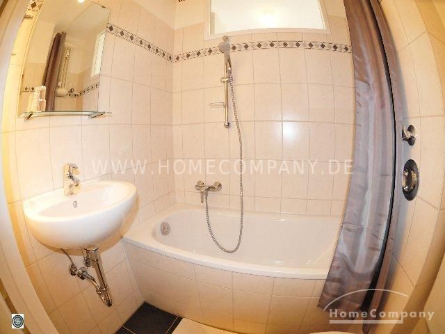 Schicke 1-Zimmer-Wohnung mit Balkon in Berlin Wilmersdorf, möbliert – 2e4654012a1b8aa6e374448623b548b932677d6a.jpg