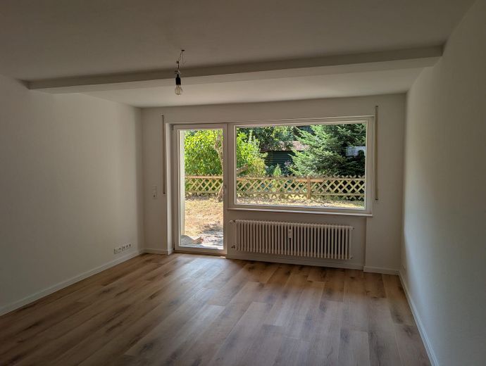 Hochwertig kernsanierte 2-Zi.-Gartenwohnung mit Terrasse & großem Garten – फोटो 8