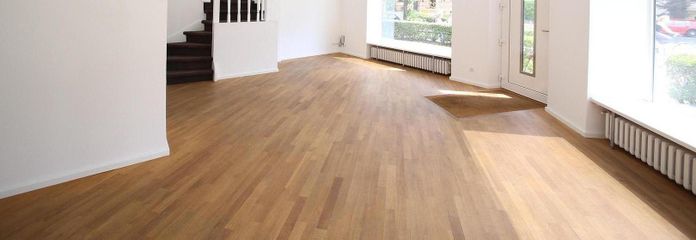 Local d'angle - bureau, commerce, cabinet, galerie – EG - Eingangsbereich
