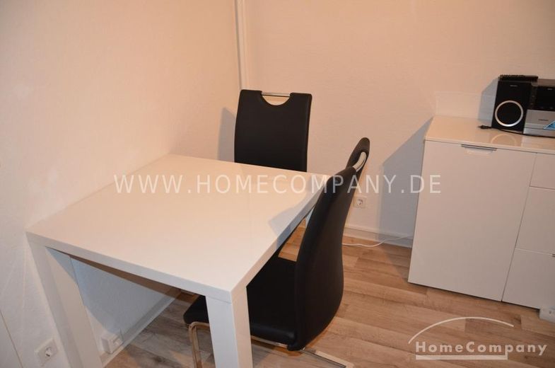 Schöne 1 Zi.Whg., möbliert, 3. OG, mit Balkon. – 547984590f5ee8ff015417715b0570af664a1e5a.jpg