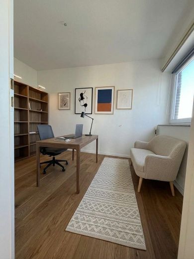 Penthousewoning met groot dakterras en nabij de Förde van particulier – Homeoffice Zimmer 4 (Beispiel)