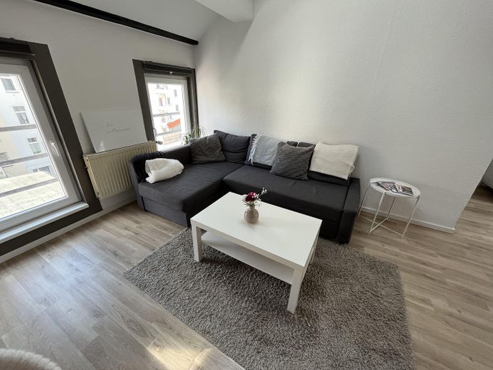 Moderno piso de 3 habitaciones en una ubicación muy céntrica (posible uso como apartamento vacacional) – Foto 15