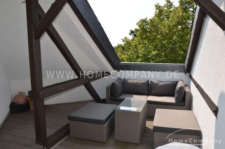 Sehr schöne 2 Zi.-Wohnung im 3. OG mit Dachterrasse. In der Nähe zur Uni, komfortable Wohnung mit KFZ-Stellplatz vor der Tür. – 78ed6049eba380ba043c8d72deebffed59e37d74.jpg