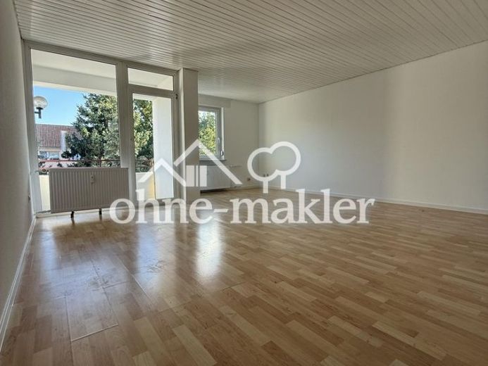 Piso de 3 habitaciones recién renovado con cocina y baño – Foto 1