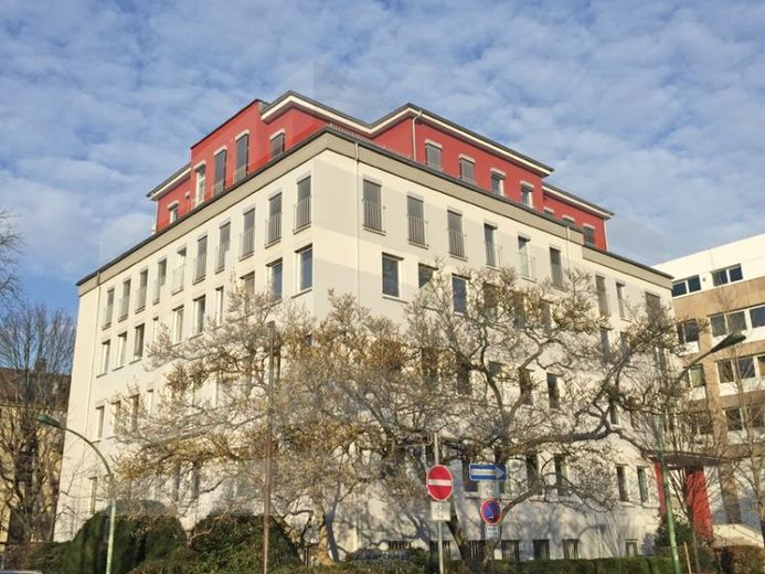 KLE!N - Senza commissioni - Luminoso e moderno spazio per ufficio/studio medico – Foto 1
