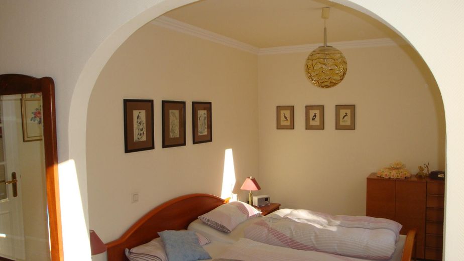 2 FAM-Haus, Heiligenhafen gute Lage, Niedrigenergie, grundsaniert, gehobene Ausstattung – EG slafzimmer