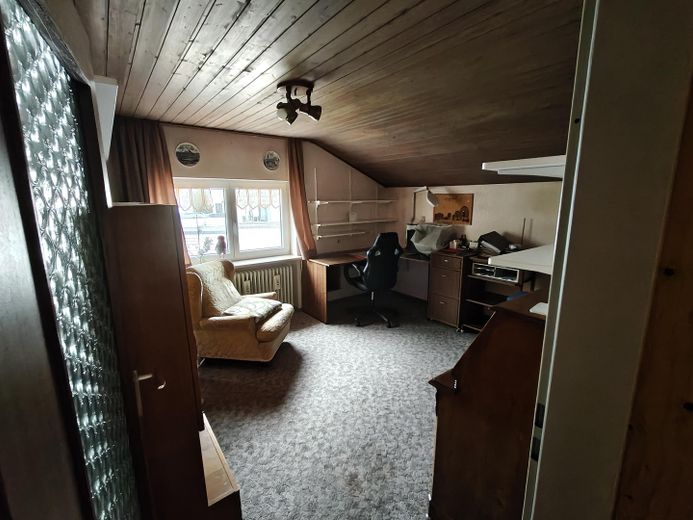 Maison mitoyenne bien entretenue en emplacement central – Kinderzimmer OG 