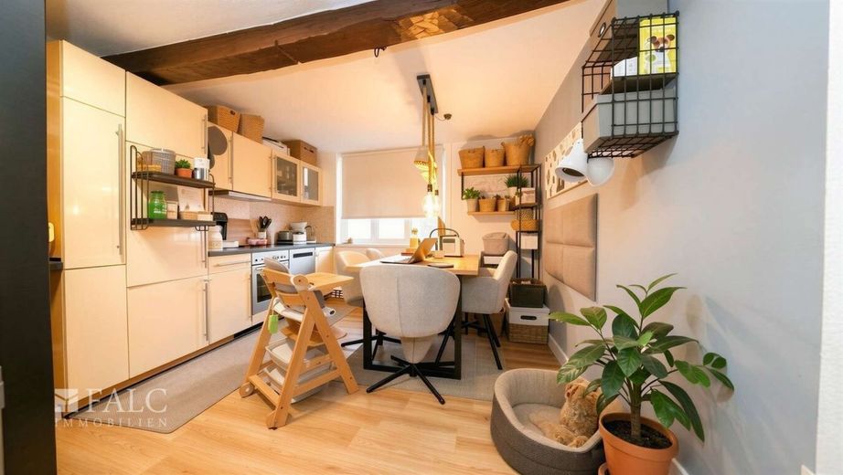 Wohnen und Gewerbe mitten in der City - FALC Immobilien Heilbronn – Schon Hunger? (1. OG Whg 1)