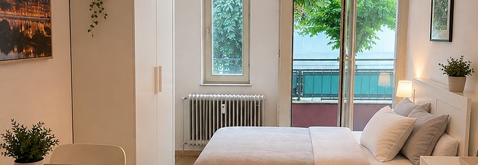 Zimmer 1. AI-gestaged.